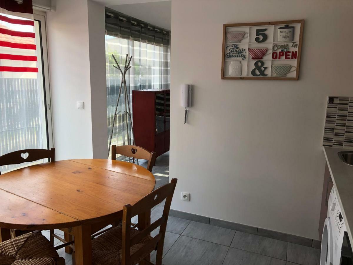 Altea Apartment Pessac Exterior photo